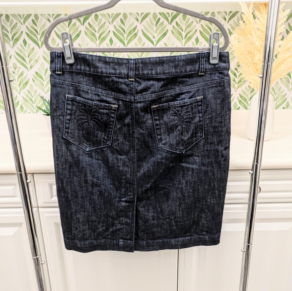Lilly Pulitzer Dempsey Palm Beach Fit Denim Skirt Size 10 - Picture 4 of 6